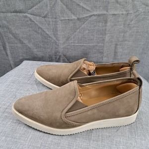 Everlane Loafers Suede Green Shoes Slip On Sz 8 Italy